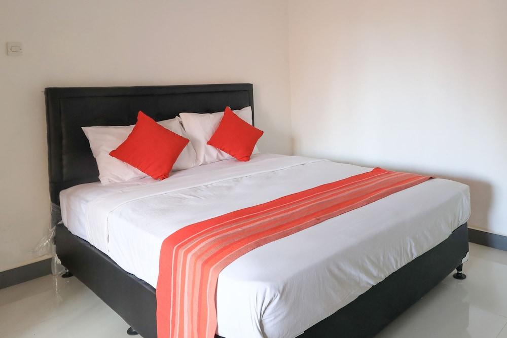 Urbanview Hotel Rasa Sayang Inn Tanjung Benoa Bali Kuta Selatan Extérieur photo