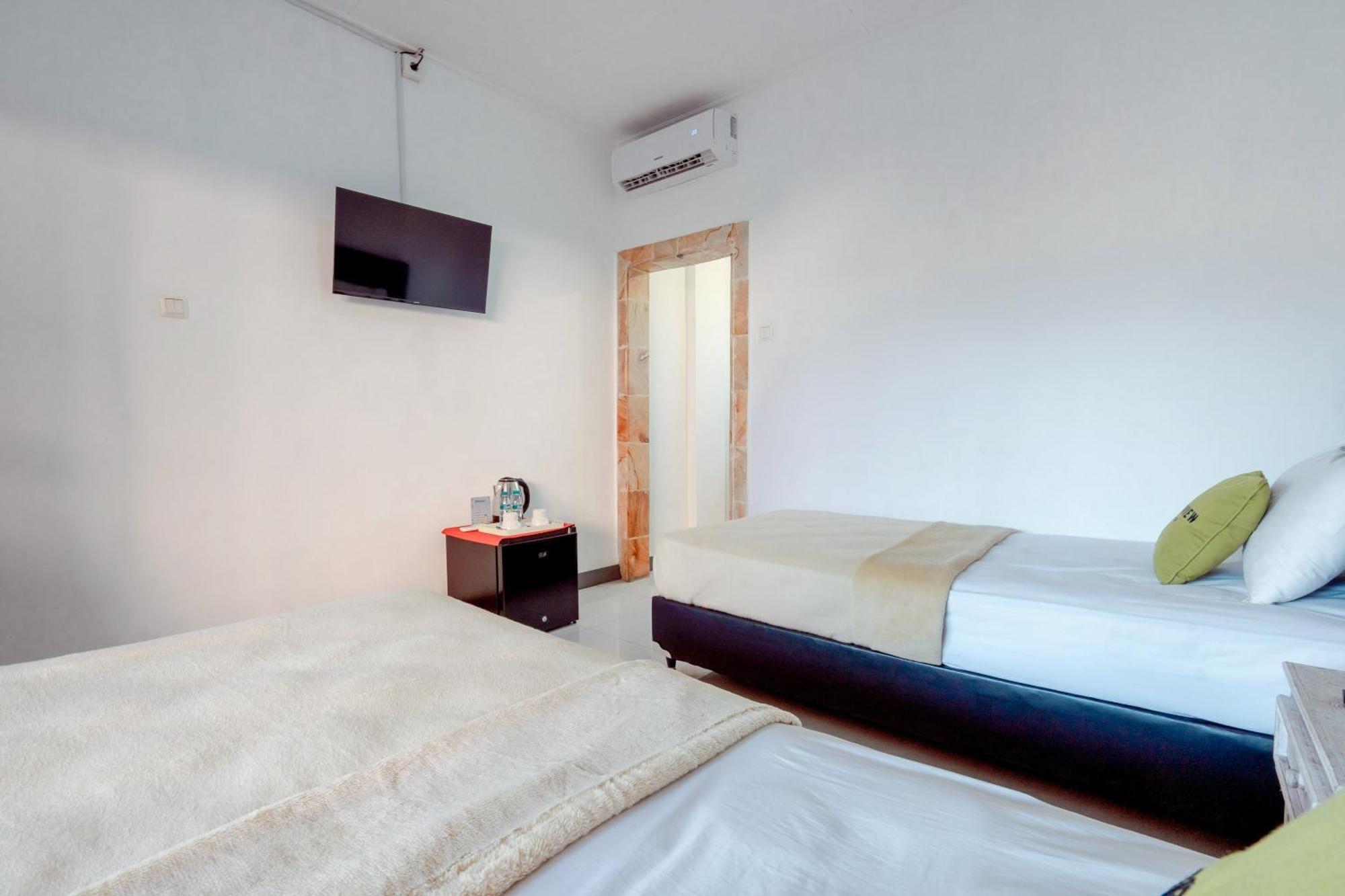 Urbanview Hotel Rasa Sayang Inn Tanjung Benoa Bali Kuta Selatan Extérieur photo