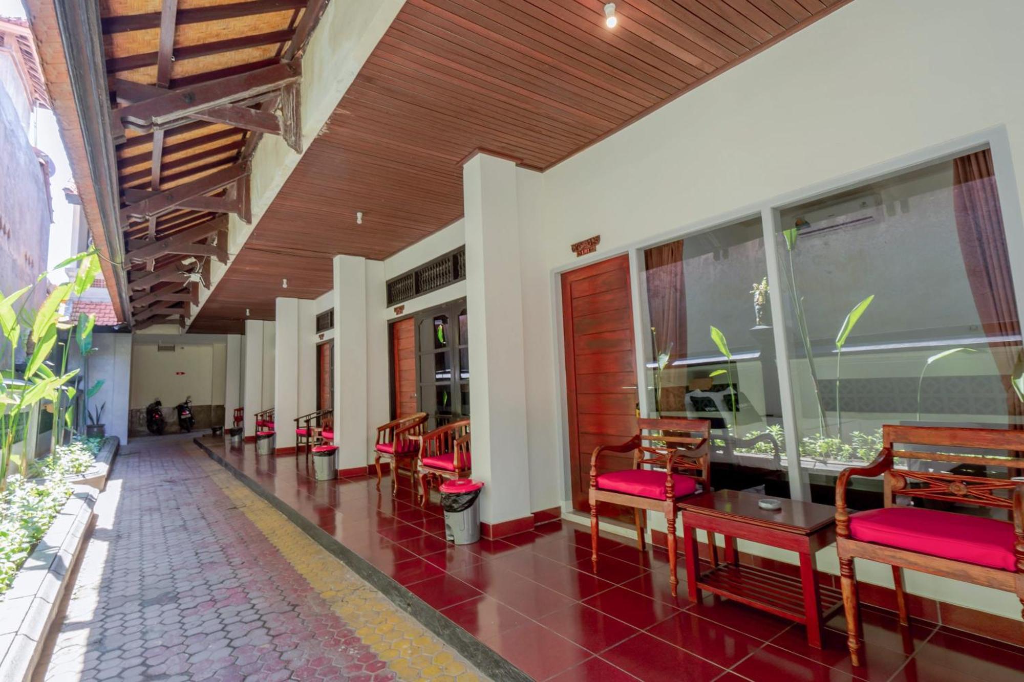 Urbanview Hotel Rasa Sayang Inn Tanjung Benoa Bali Kuta Selatan Extérieur photo