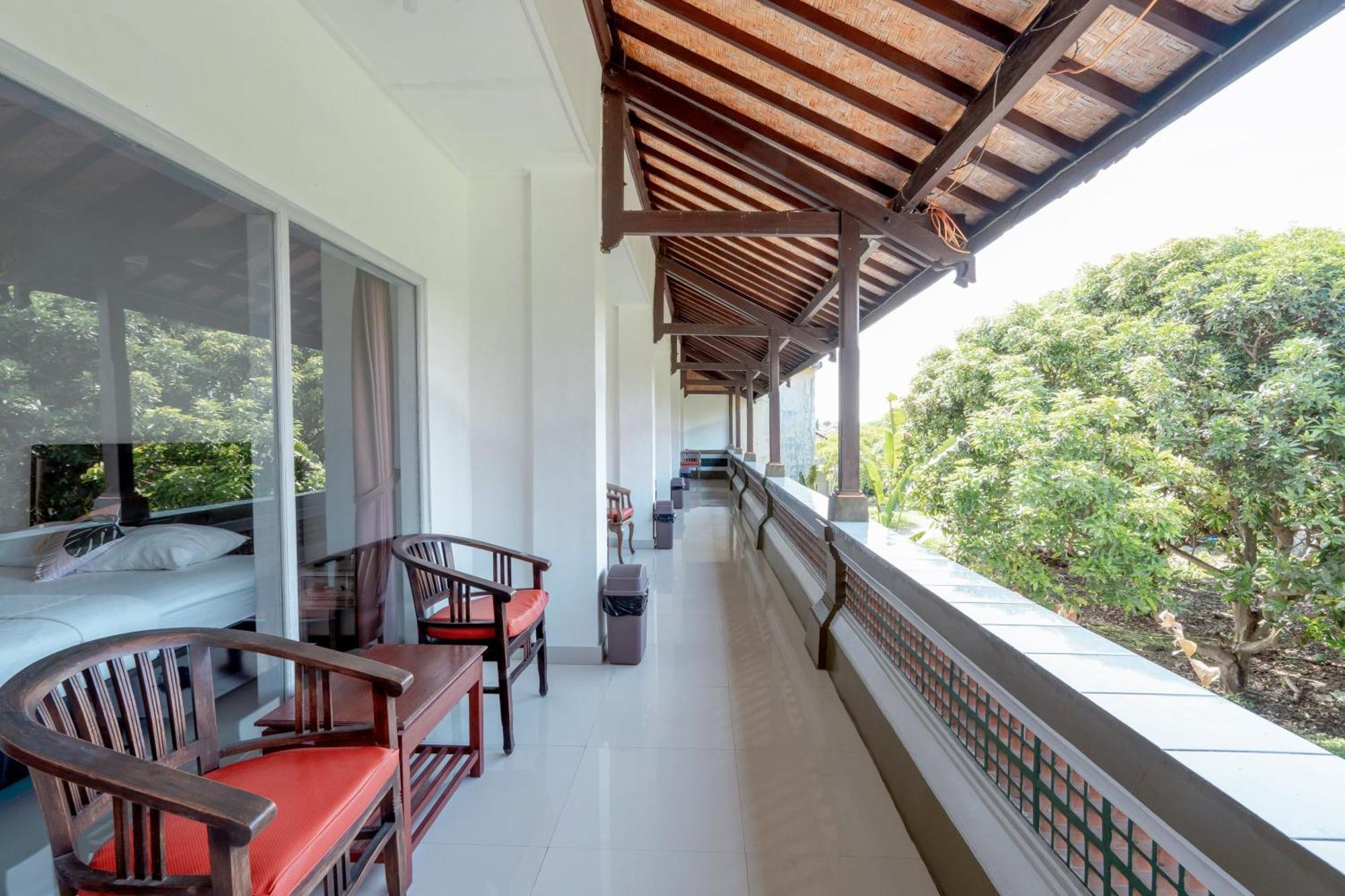 Urbanview Hotel Rasa Sayang Inn Tanjung Benoa Bali Kuta Selatan Extérieur photo